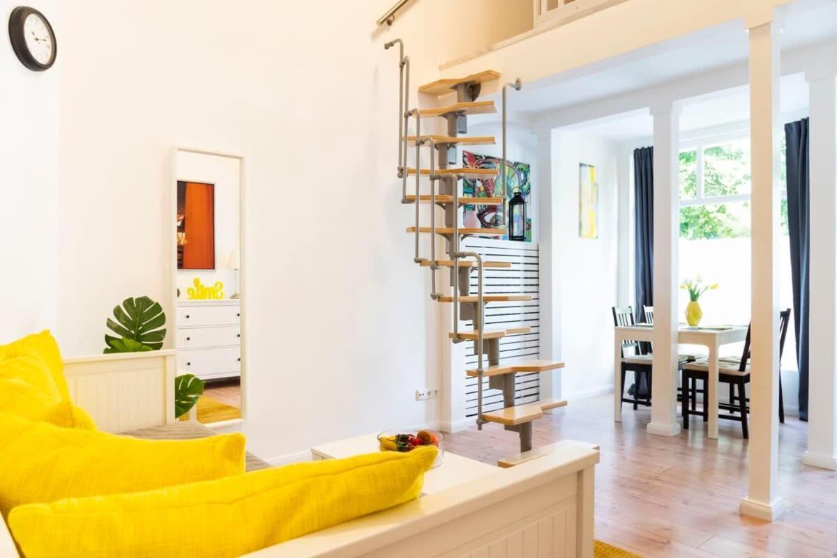 Spacious Loft Style Studio In Berlin Wilmersdorf Exterior photo