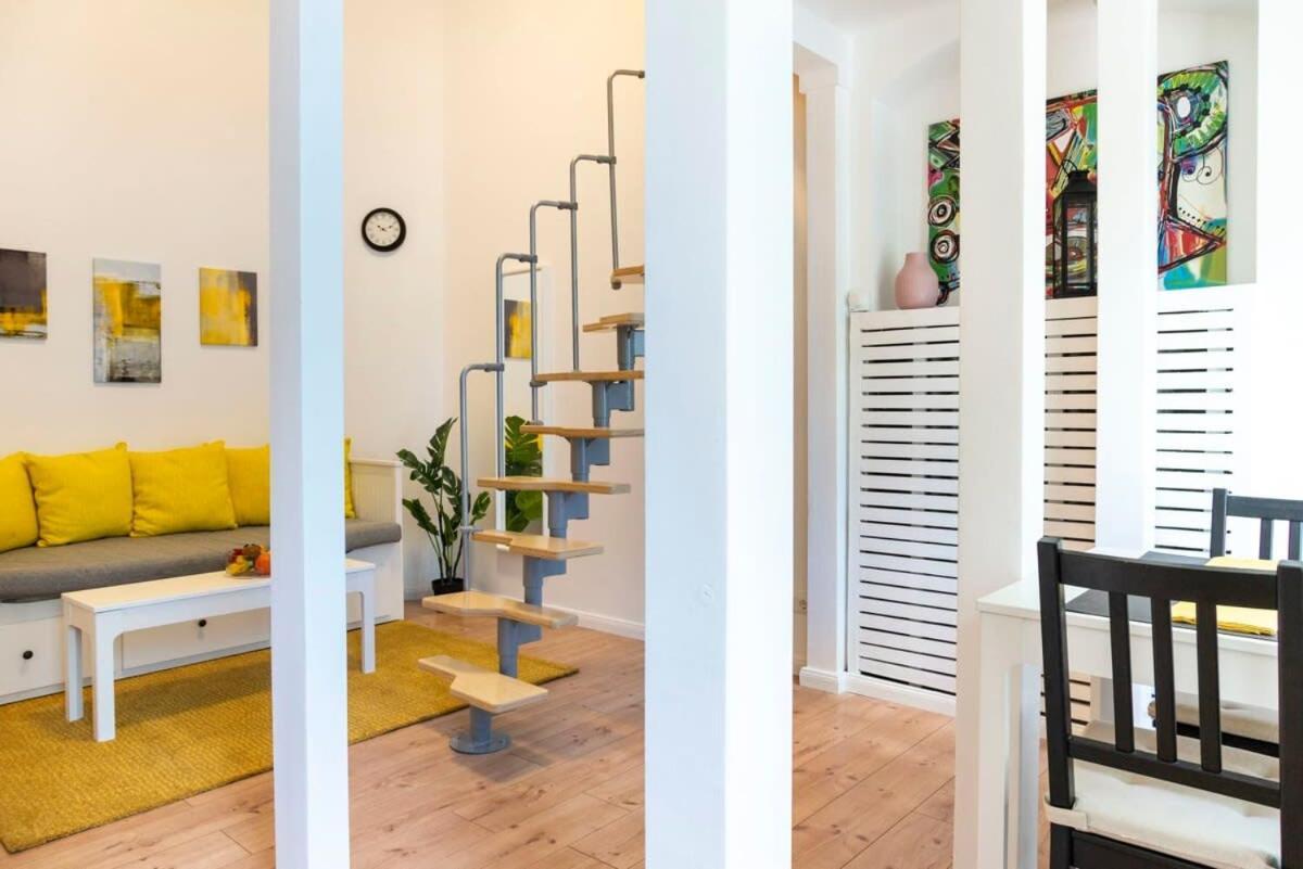 Spacious Loft Style Studio In Berlin Wilmersdorf Exterior photo