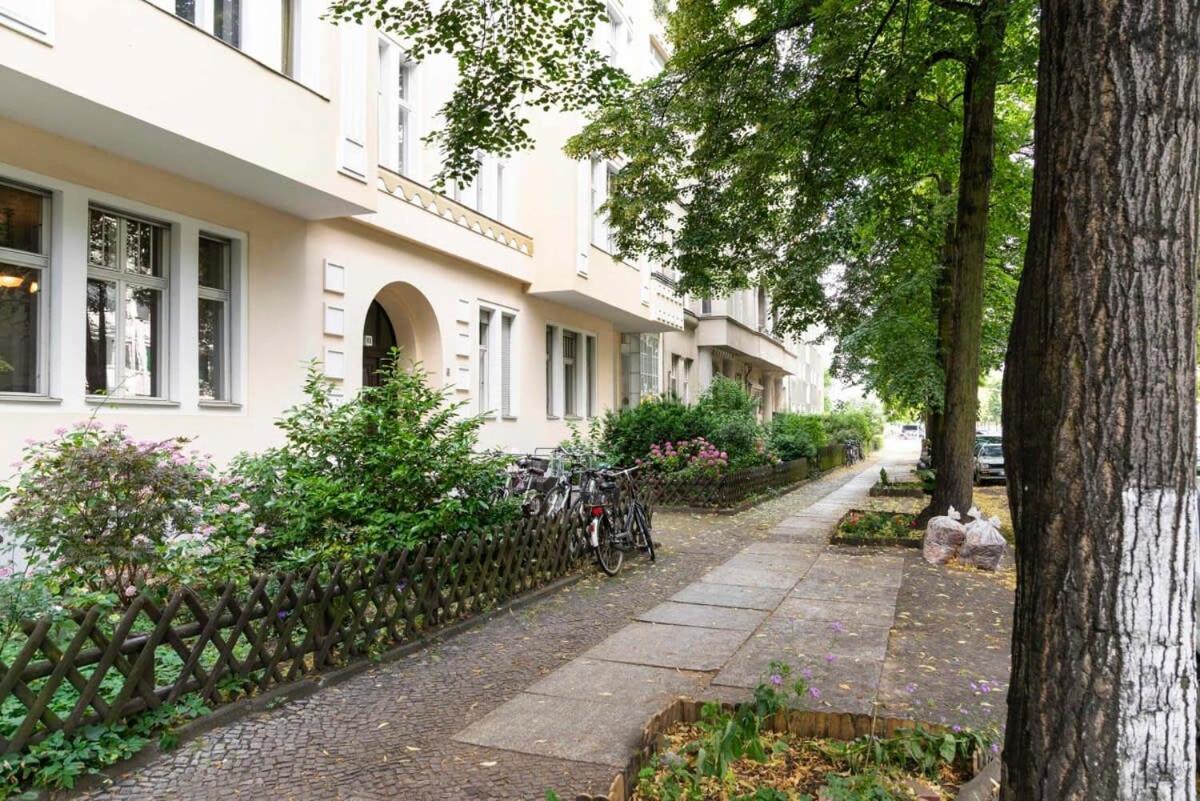 Spacious Loft Style Studio In Berlin Wilmersdorf Exterior photo